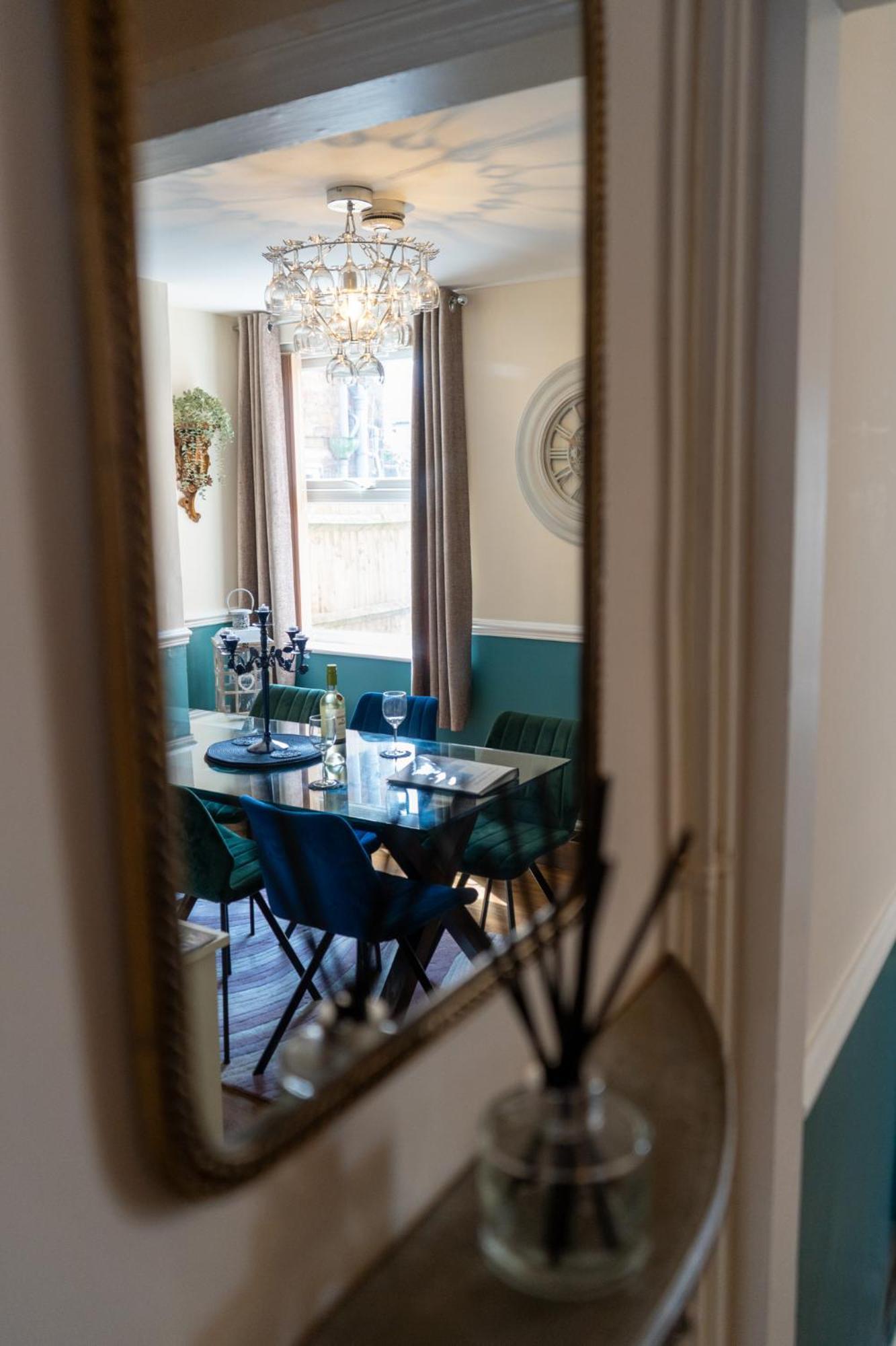 הוילה The Plumb Townhouse In Warwick Centre מראה חיצוני תמונה