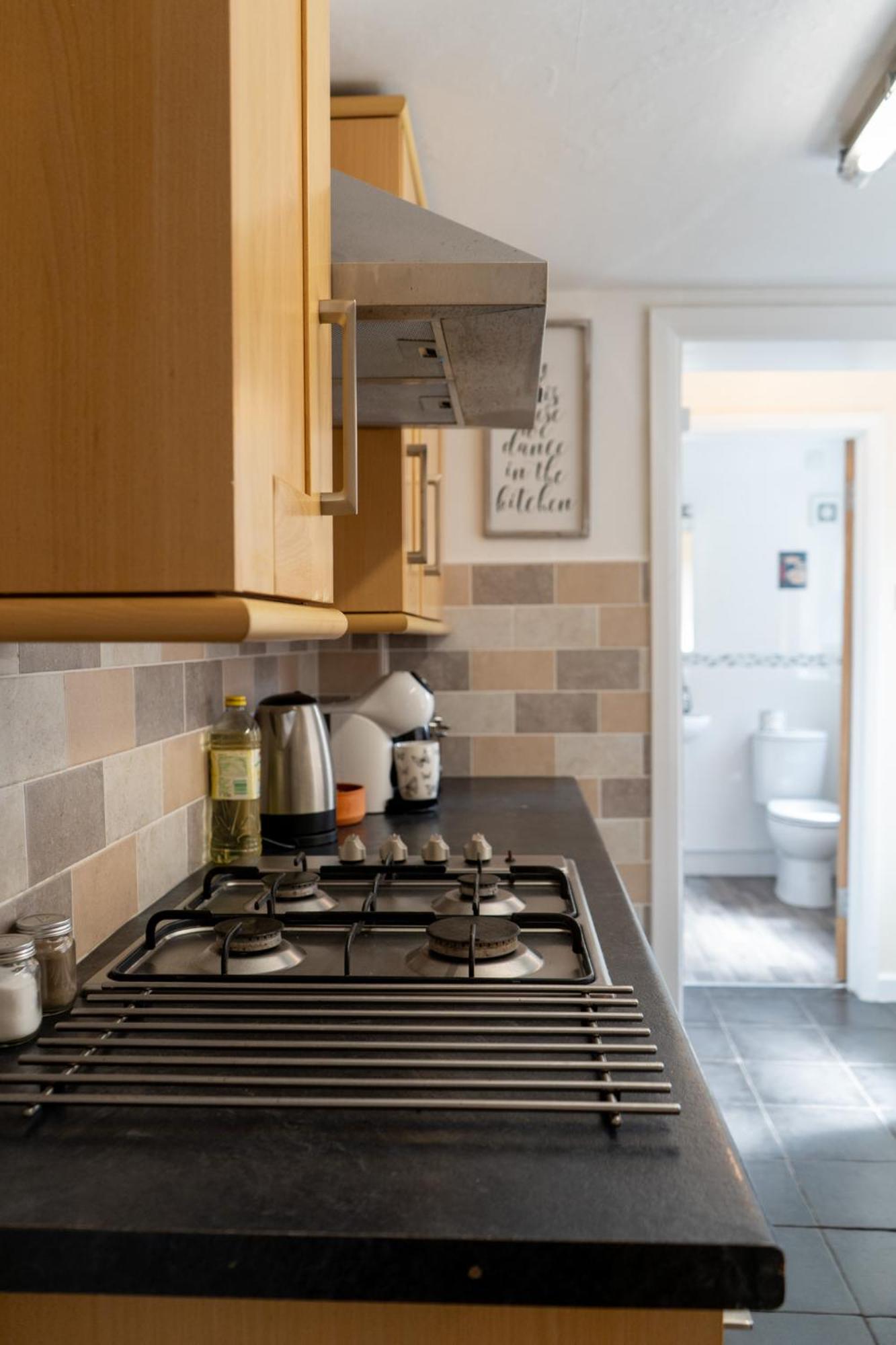 הוילה The Plumb Townhouse In Warwick Centre מראה חיצוני תמונה